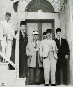 الرئيس الحسني مع رئيس الجمهورية محمد علي العابد سنة 1935