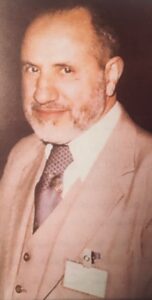 الأستاذ الدكتور شكري فيصل