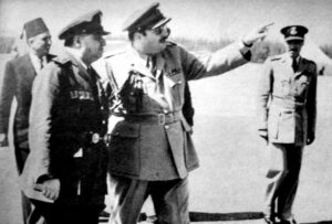 حسني الزعيم والملك فاروق في القاهرة.