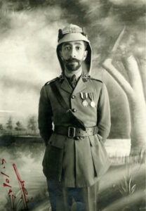 الملك فيصل الأول يوم 8 آذار 1920.