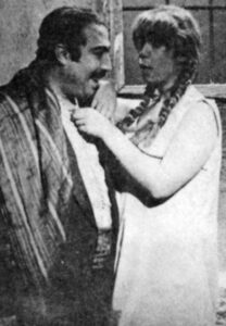 منى واصف وهاني الروماني في مسلسل أسعد الوراق سنة 1975.