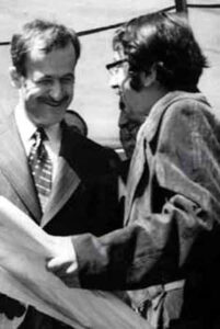 دريد لحام مع الرئيس حافظ الأسد.